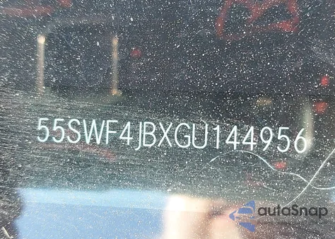 2016 Mercedes-Benz C 300 Luxury/Sport z USA, uszkodzony, nr VIN 55SWF4JBXGU144956